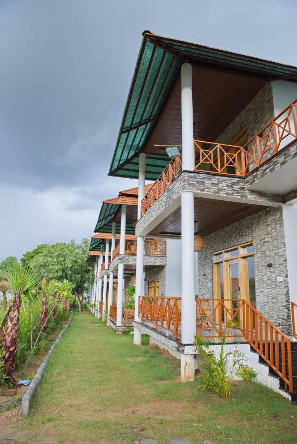 Wild Rose Resort & Spa พุชการ์ ภายนอก รูปภาพ